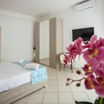 Casa Mia *