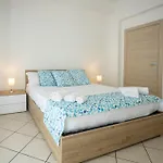 Casa Mia Апартаменты *
